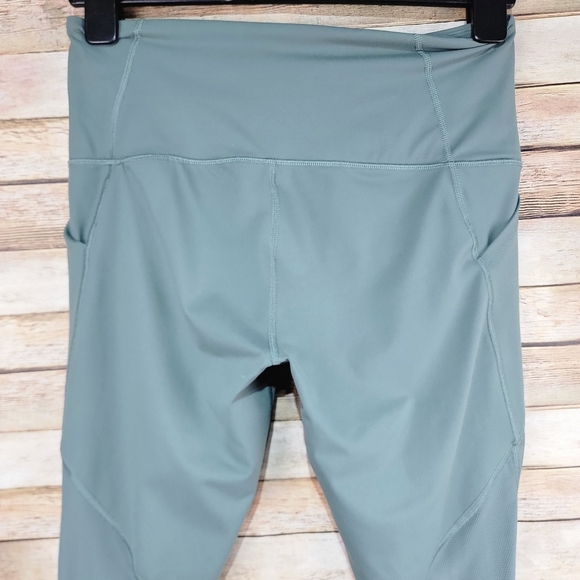 Victoria sport sage green knockout pocket athletic leggings Lg - Picture 7 of 13